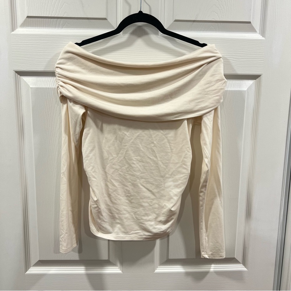 Reformation Florentina Off-Shoulder Cream Top, medium (runs small) - Picture 4 of 10